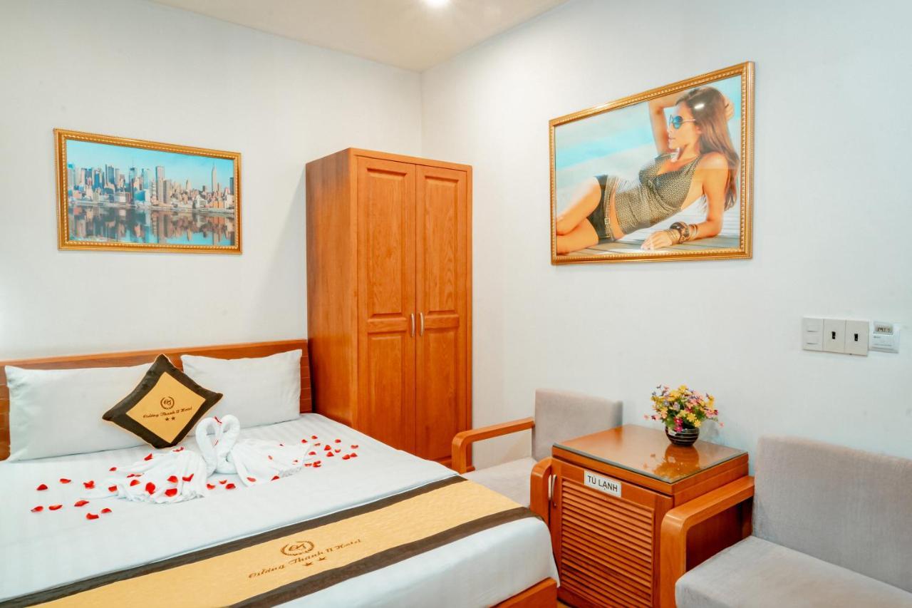Khách sạn tình yêu Khach San Cuong Thanh 2 *