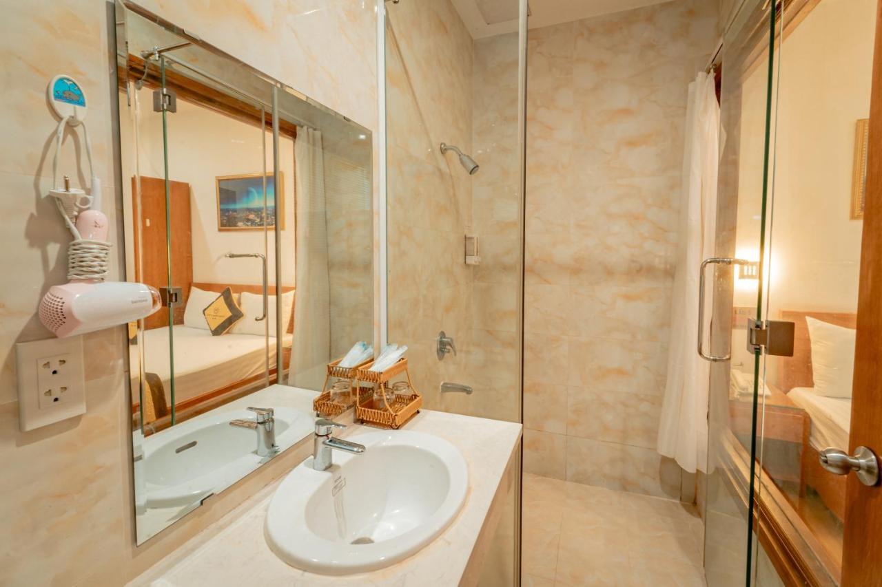 Khach San Cuong Thanh 2 Khách sạn tình yêu